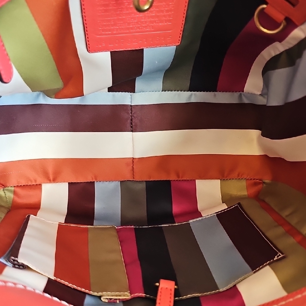 Coach Legacy Lining Ergo Coral 2007 Shoulder Bag EUC - Picture 3 of 13